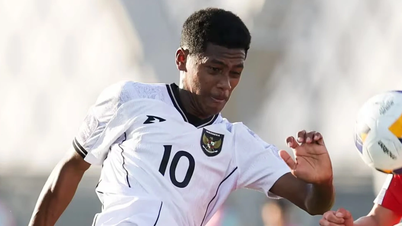 Indonesian football prodigy 'kicks' opponent like in a martial arts movie: 'I'm angry because I'm called a monster'