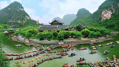 Transformarea zonei pitorești Trang An - Tam Coc - Bich Dong într-o destinație turistică internațională atractivă.