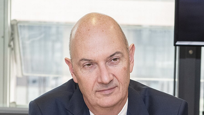 ປະເທດຝຣັ່ງປະສົບກັບການສູນເສຍເຖິງ 6 ຕື້ເອີໂຣຍ້ອນວິກິດການຕາເວັນອອກກາງ.
