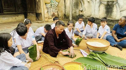 Provinsi Phu Tho memiliki 115 desa kerajinan dan desa kerajinan tradisional.