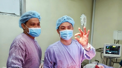 Dong Nai: Nearly 6 hours of surgery save patient injured by firearm.