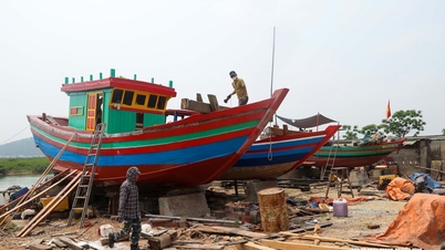 ৭০০ বছরের পুরোনো ট্রুং কিয়েন জাহাজ নির্মাণ গ্রামে উদ্বেগ দেখা দিয়েছে।