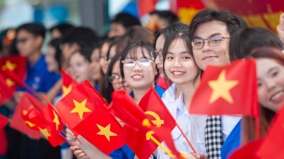 Holiday schedule for students nationwide on Hung Kings' Commemoration Day and April 30th - May 1st.