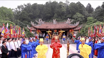 Phu Tho: Ceremony to offer incense in commemoration of the death anniversary of National Ancestor Lac Long Quan