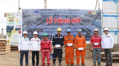ក្រុមហ៊ុន PV Shipyard សង្ខេបអំពីចលនាត្រាប់តាមផលិតកម្ម និងផ្តល់រង្វាន់ដល់សមូហភាព និងបុគ្គលឆ្នើមៗ។
