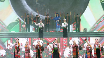 Hung Vuong Ancestor Memoration Day چھٹی کے لیے موسم کی پیشن گوئی: Viet Tri میں بارش کے 60-70% امکان کی پیش گوئی کی گئی ہے۔