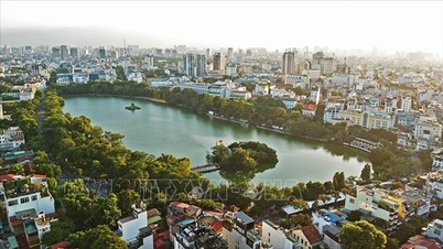 Lovutkast om hovedstaden (endret): Utvidelse av desentralisering og økt autonomi for Hanoi i utviklingsforvaltning.
