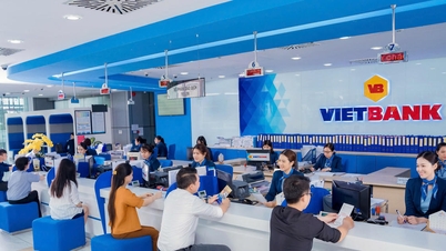 Vietbank (VBB): 2.100 milyar VND kar elde etmeyi, sermayeyi 3 aşamada artırmayı ve HOSE borsasına geçmeyi hedefleyen bir plan sundu.