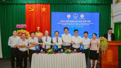 MEDLATEC ký kết hợp tác cùng Sở Y tế TP.Cần Thơ, trao tặng hệ thống trang thiết bị y tế trị giá 550 triệu đồng