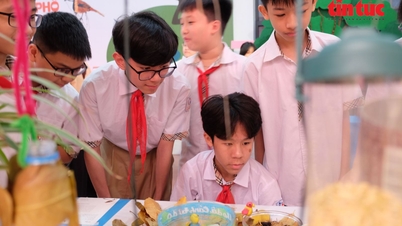 체험 학습 활동을 통해 자연에 대한 사랑을 키워줍니다.