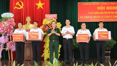 กองพลน้อยที่ 962 และกองพลน้อยที่ 127 ได้ลงนามในข้อตกลงฉันมิตร