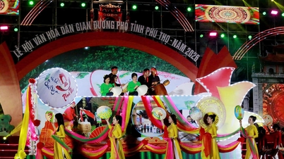 เทศกาล "เสียงแห่งดินแดนบรรพบุรุษ" อันตระการตาและยิ่งใหญ่ที่สุดเท่าที่เคยจัดมา ได้ถูกจัดขึ้นที่วัดหง