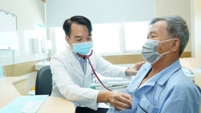 Update berita medis 24 April: Hanoi mewajibkan pengungkapan publik harga layanan pemeriksaan dan pengobatan medis serta harga obat-obatan.