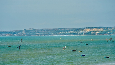 Im April ruft das Meer – Lam Dong ist bereit, Touristen willkommen zu heißen.