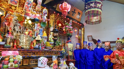 Da Lat şehrinin Xuan Huong Mahallesi, Hung Kralları Anma Günü'nü görkemli bir törenle düzenledi.
