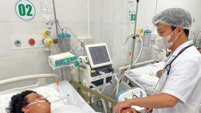 Lam Dong province promptly rescued two brothers who were suffocated by gas in the hold of a fishing boat.