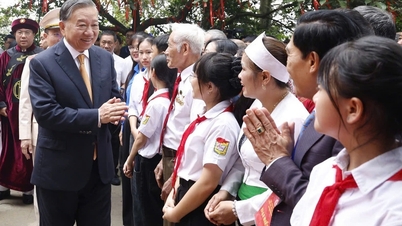 Semua dasar dan garis panduan hendaklah ditujukan kepada rakyat.