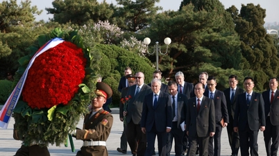 De voorzitter van de Staatsdoema en de Russische minister van Defensie brengen een bezoek aan Noord-Korea.