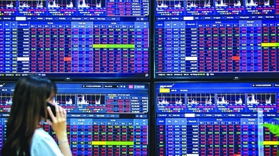 Chứng khoán chỉ giao dịch 2 phiên trong tuần này, nhà đầu tư nên làm gì?