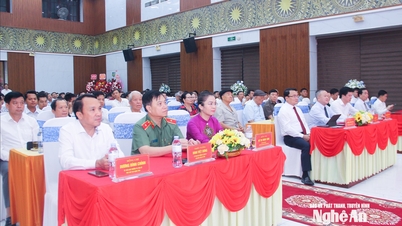 Die Abteilung für ethnische Minderheiten und Religionen von Nghe An feiert den 80. Jahrestag des traditionellen Tages der staatlichen Verwaltungsbehörde für ethnische Angelegenheiten.