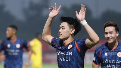 Dinh Bac está gradualmente deixando para trás a imagem de jogador jovem.
