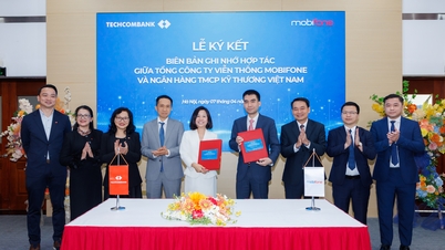 MobiFone និង Techcombank ចុះហត្ថលេខាលើកិច្ចព្រមព្រៀងសហប្រតិបត្តិការដ៏ទូលំទូលាយ ដោយបង្កើតប្រព័ន្ធអេកូឡូស៊ីហិរញ្ញវត្ថុឌីជីថល និងបច្ចេកវិទ្យា។