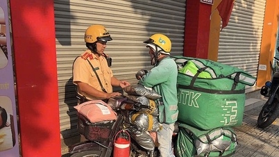 Ho Chi Minh-byen: 192 tilfeller av motorsyklister som kjørte på fortau ble bøtelagt med fjernbøter.