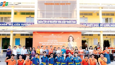 Pelajar Universiti FPT membawa ilmu pengetahuan, teknologi dan tanggungjawab kepada masyarakat.