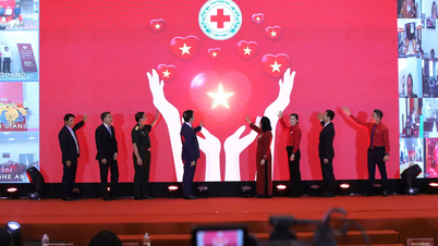 Petrolimex menderma 2 bilion VND bagi menyokong Bulan Kemanusiaan 2026.