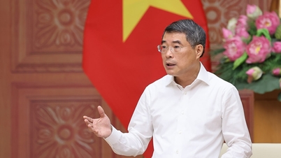 Thủ tướng: Triển khai nâng ngưỡng doanh thu không phải nộp thuế lên 1 tỷ đồng