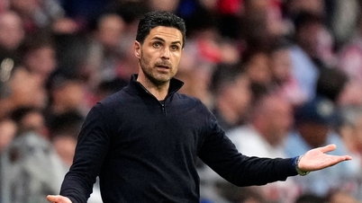 Técnico Arteta: O árbitro infringiu as regras.