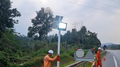 Etter en rekke ulykker har strekningen Yen Bai – Lao Cai av motorveien blitt utstyrt med ekstra reflekterende markører og belysning.