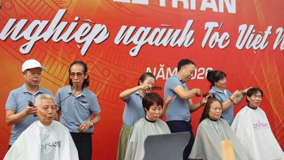Festival chrámu Kim Lien 2026: Obnova starověkých rituálů, uctění historických hodnot Thang Longu.