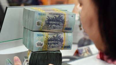Új változások az üzleti adóban; véget ért az 500 millió VND feletti átutalások „törvénymegkerülésének” korszaka.