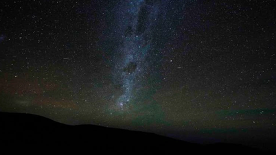 Atacama, yang dikenal sebagai "jendela menuju ruang angkasa," terancam oleh polusi cahaya.
