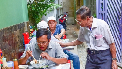 Tạm biệt ông chủ Phở Dậu, người đồng hành thân thương nhiều năm cùng Ngày của Phở
