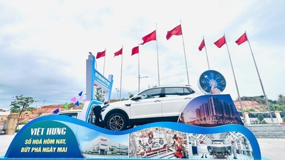 Xe Škoda tham gia diễu hành tại Carnaval Hạ Long 2026