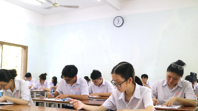 La province de Khanh Hoa organise au moins deux examens blancs de fin d'études secondaires avant l'examen officiel.
