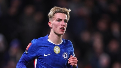 Pemain muda Chelsea yang mengalami kecederaan parah 'sedar dan boleh bercakap'.
