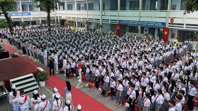 Duizenden leerlingen in Ho Chi Minh-stad zijn gestopt met het eten van schoollunches vanwege een vermoedelijk geval van voedselvergiftiging.