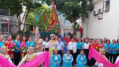 Phường Việt Hưng ra mắt “Tổ phụ nữ tham gia tuyên truyền, giữ gìn văn hóa truyền thống”