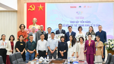 [Foto] Ceremonia de apertura de la serie de eventos conmemorativos del Día Mundial de la Propiedad Intelectual - Día de la PI 2026, organizados por el periódico Nhan Dan.