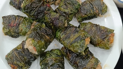 Este tipo de folha silvestre, encontrada em jardins domésticos, é mais perfumada do que os rolinhos de folha de betel e contribui para a saúde óssea e articular de pessoas de meia-idade.