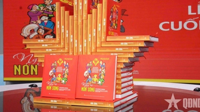 Vietnam Haber Ajansı Yayınevi "Ulusal Festival" adlı fotoğraf kitabını "tanıttı"