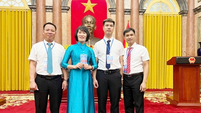 4 ketua serikat pekerja akar rumput dari provinsi Bac Ninh mendapat penghargaan nasional.