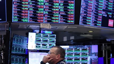 Wall Street mendingin: Saham AI anjlok, kenaikan harga minyak menghentikan kenaikan.