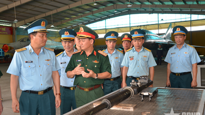 Bộ Tổng Tham mưu kiểm tra công tác huấn luyện, giáo dục và đào tạo tại Học viện Phòng không - Không quân