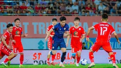 Kelab Bola Sepak Polis Hanoi semakin hampir untuk merangkul kejuaraan Liga-V.