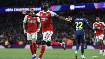 El Arsenal venció al Atlético de Madrid y alcanzó la final de la Liga de Campeones después de 20 años.