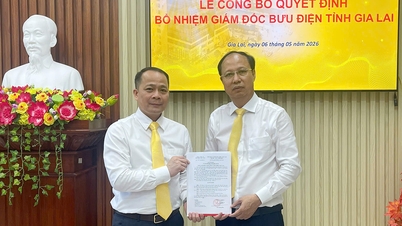 Herr Nguyen Cuong er direktør for Gia Lai provinsielle postkontor.